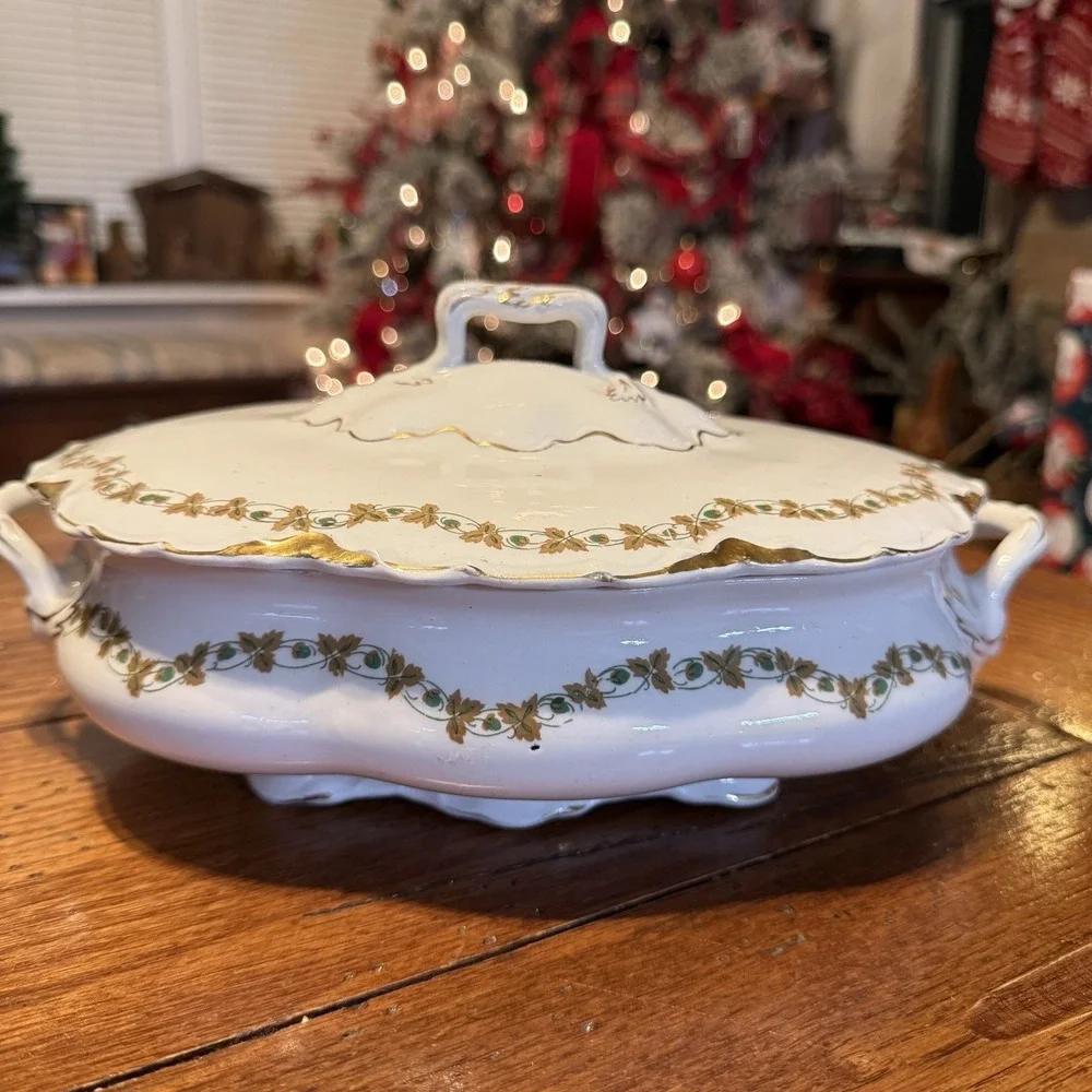 Vintage J&G Meakin Hanley England Covered Serving Dish With Gold Gilt & Floral D